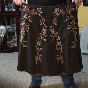 AXCESS women’s lined midi skirt  SZ 14 brown w floral embroidery